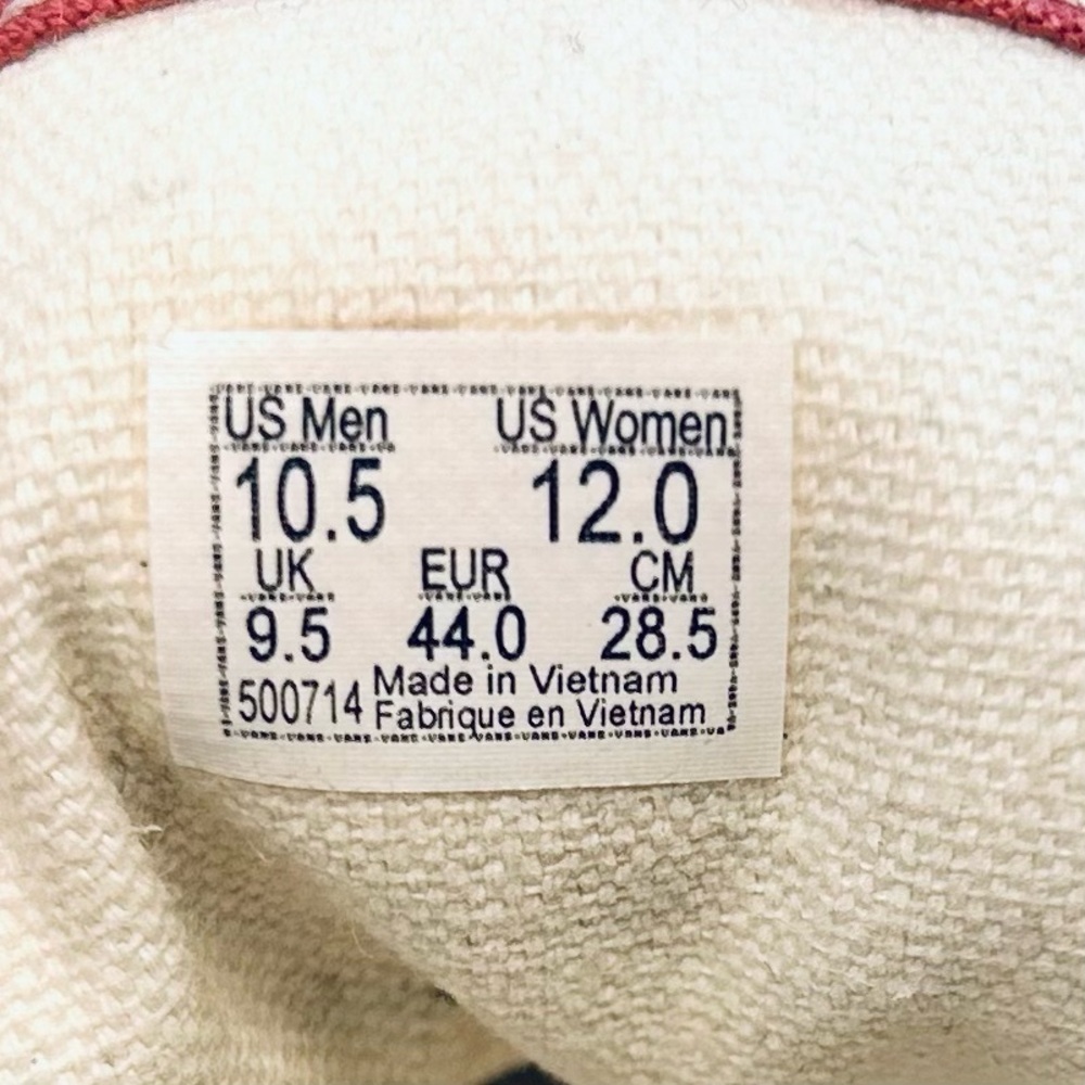 Vans Unisex Salt Wash Red Canvas Classic Lace Up Sneakers Size M 10.5 W 12 Eu 44 - Picture 7 of 11